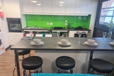 1 bed flat, Pitt St, Newcastle Upon Tyne, Newcastle, NE45SU - Image 3